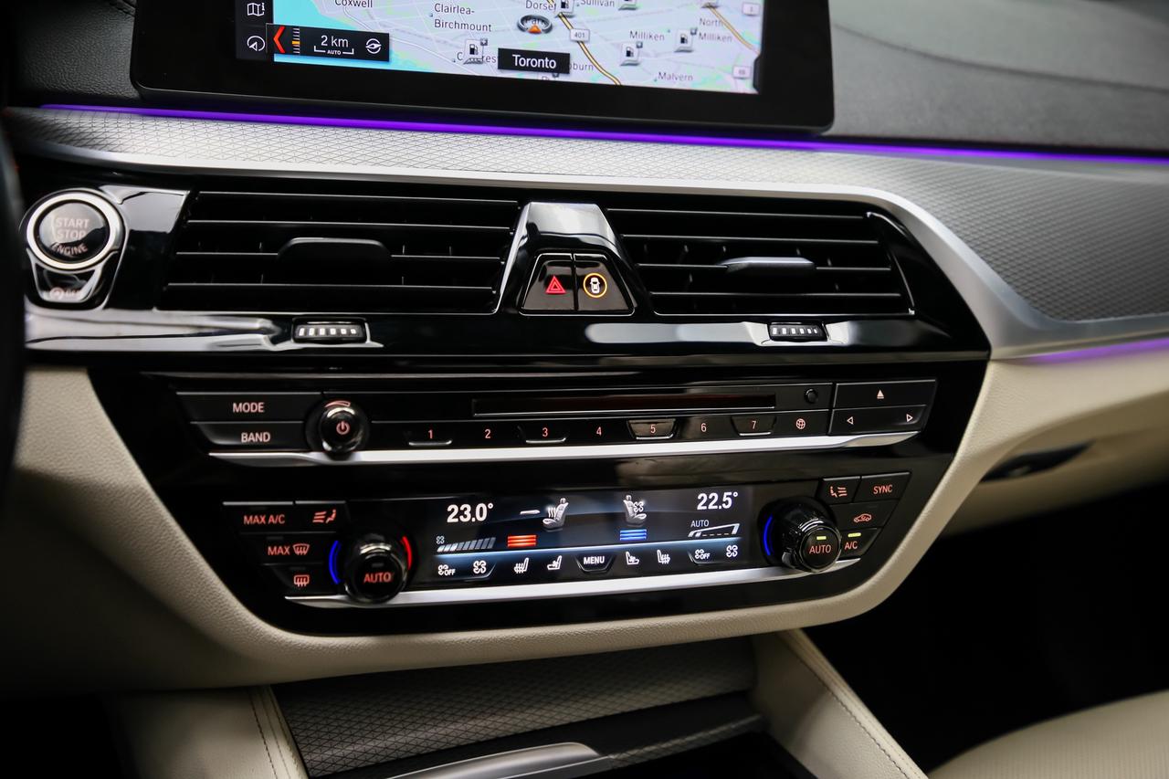 2019 BMW 5 Series M550i xDrive M PACKAGE 456HP ADAPTIVCRZ HUD 360CAM Photo