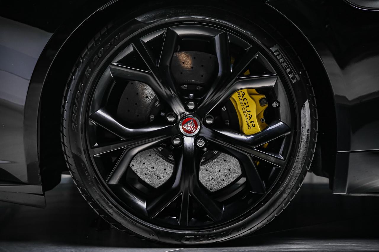 2018 Jaguar F-Type COUPE 400 SPORT V6 400HP  CARBONCERAMICBRAKES RARE Photo