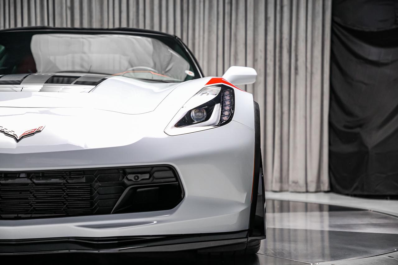2019 Chevrolet Corvette GRAND SPORT 2LT 460HP COMPSEAT 1OWNR NOACCIDNT Photo