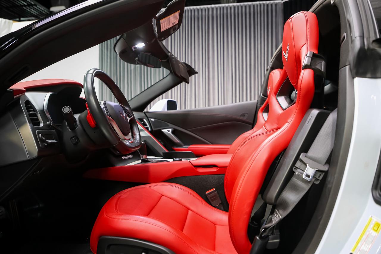 2019 Chevrolet Corvette GRAND SPORT 2LT 460HP COMPSEAT 1OWNR NOACCIDNT Photo
