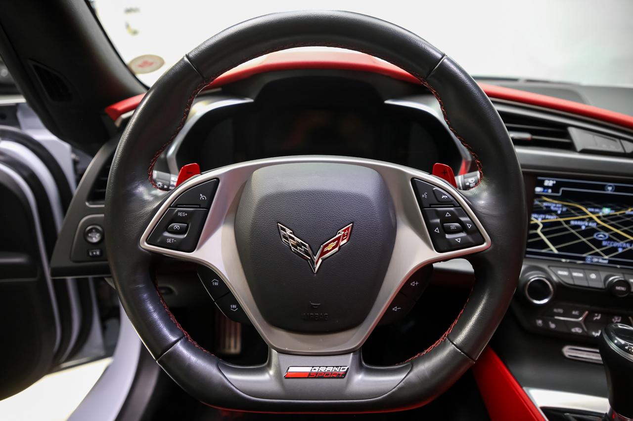 2019 Chevrolet Corvette GRAND SPORT 2LT 460HP COMPSEAT 1OWNR NOACCIDNT Photo