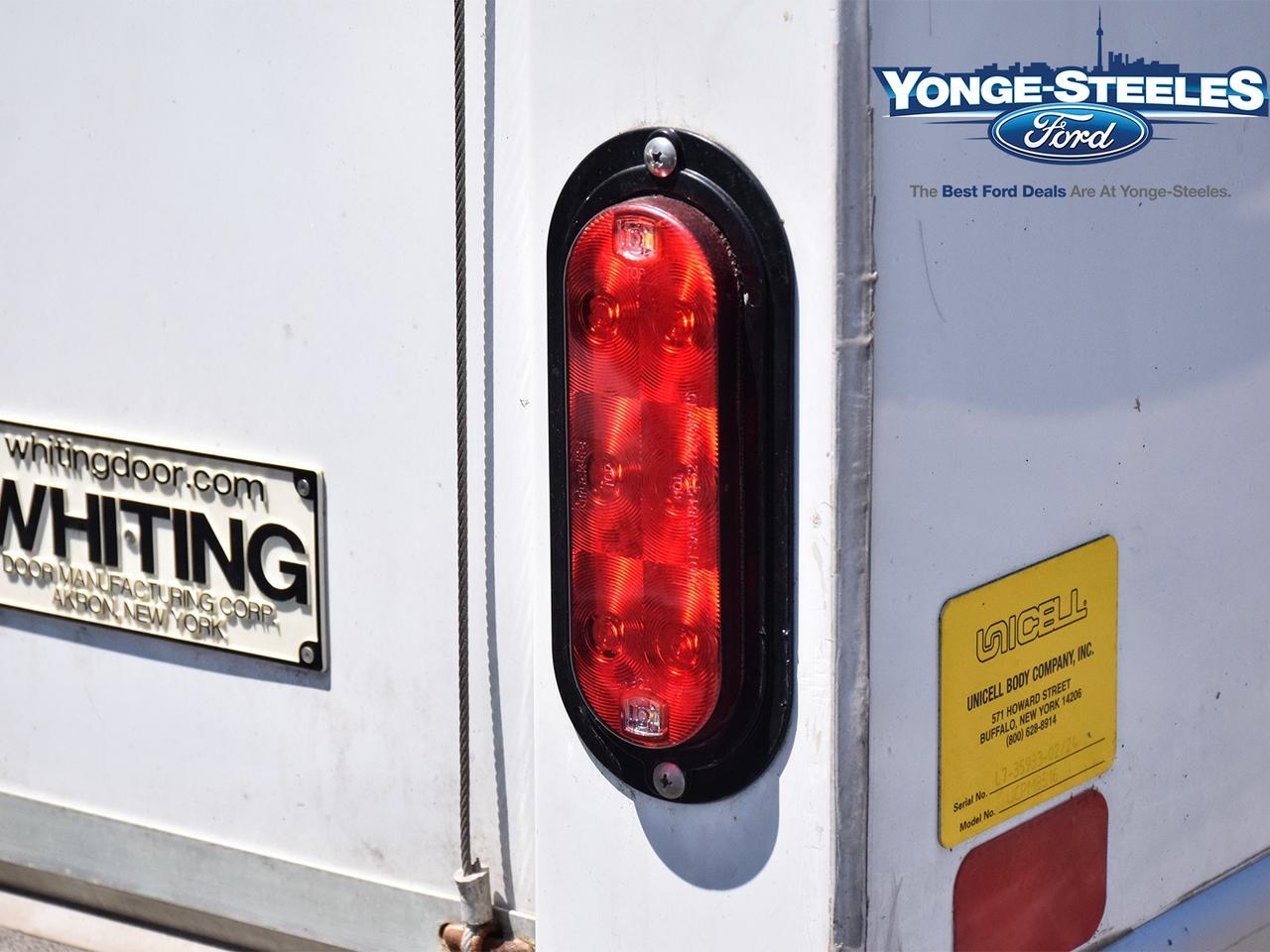 2025 Ford E-450 UNICEL CUBE VAN - FIBERGLASS Photo