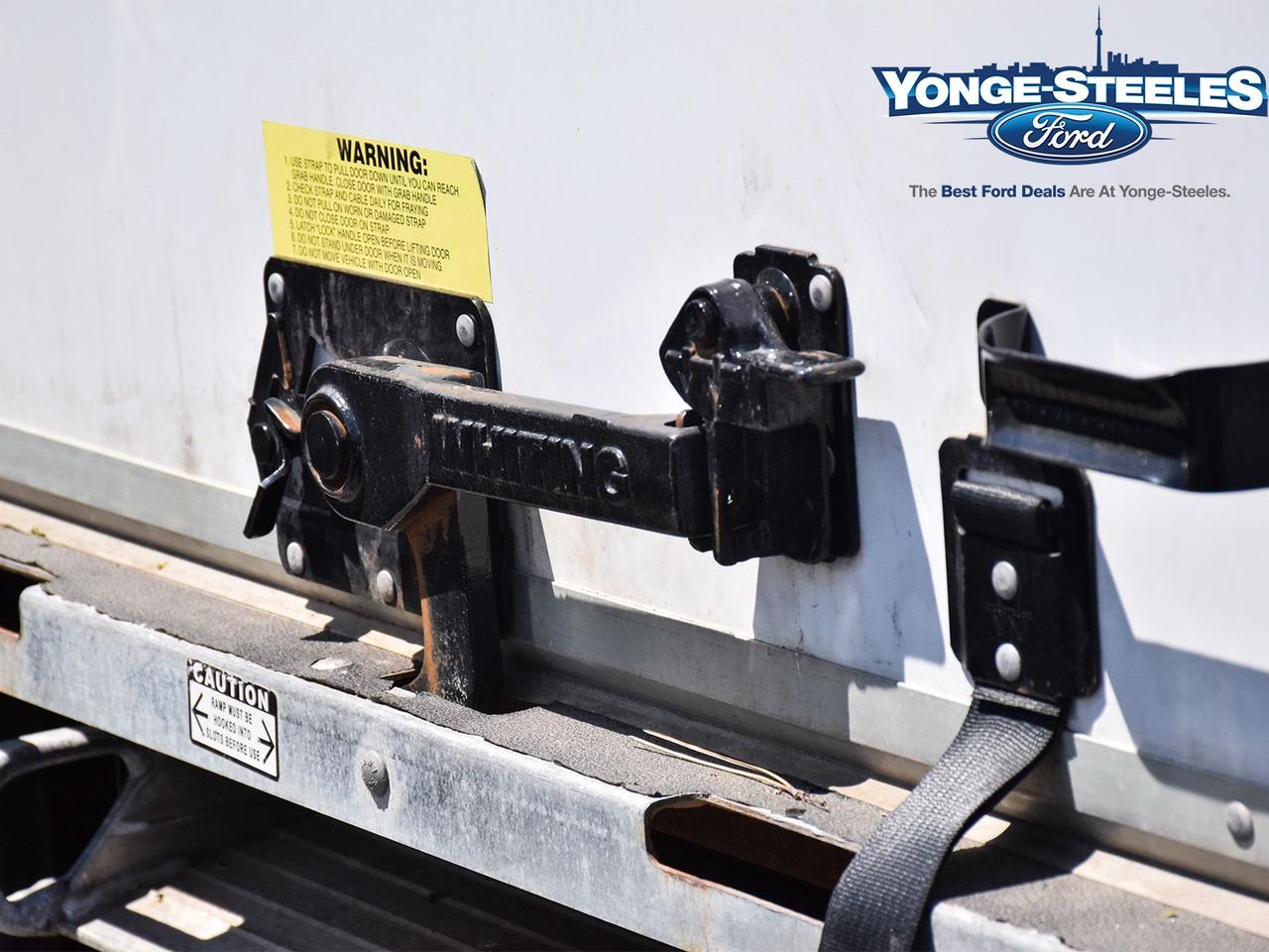 2025 Ford E-450 UNICEL CUBE VAN - FIBERGLASS Photo