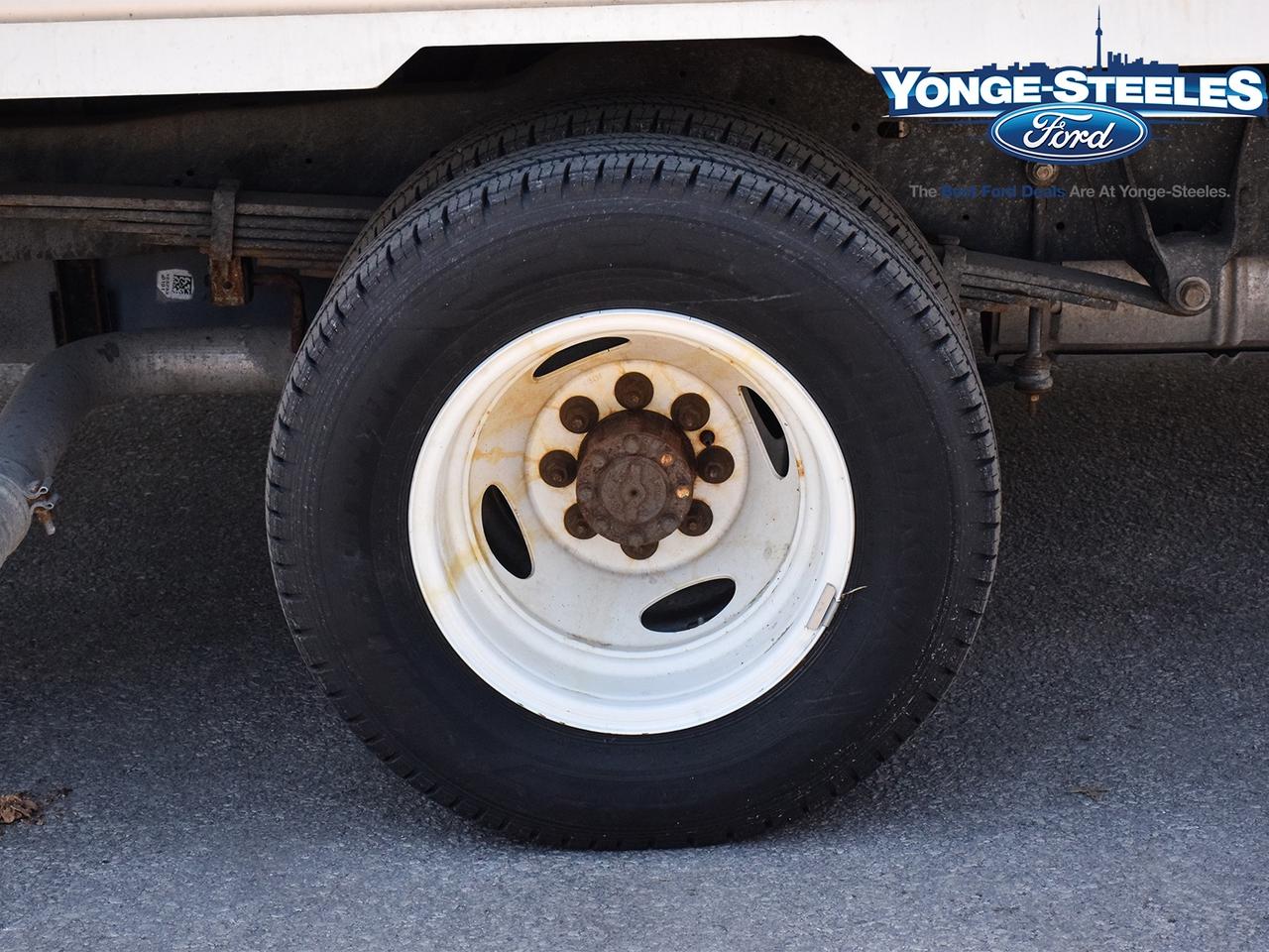 2025 Ford E-450 UNICEL CUBE VAN - FIBERGLASS Photo