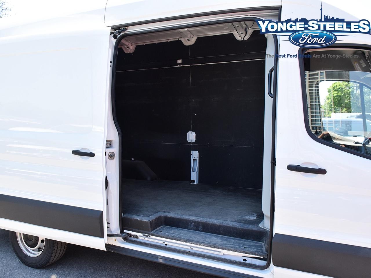2025 Ford Transit Cargo Van T-250 HIGH ROOF Photo