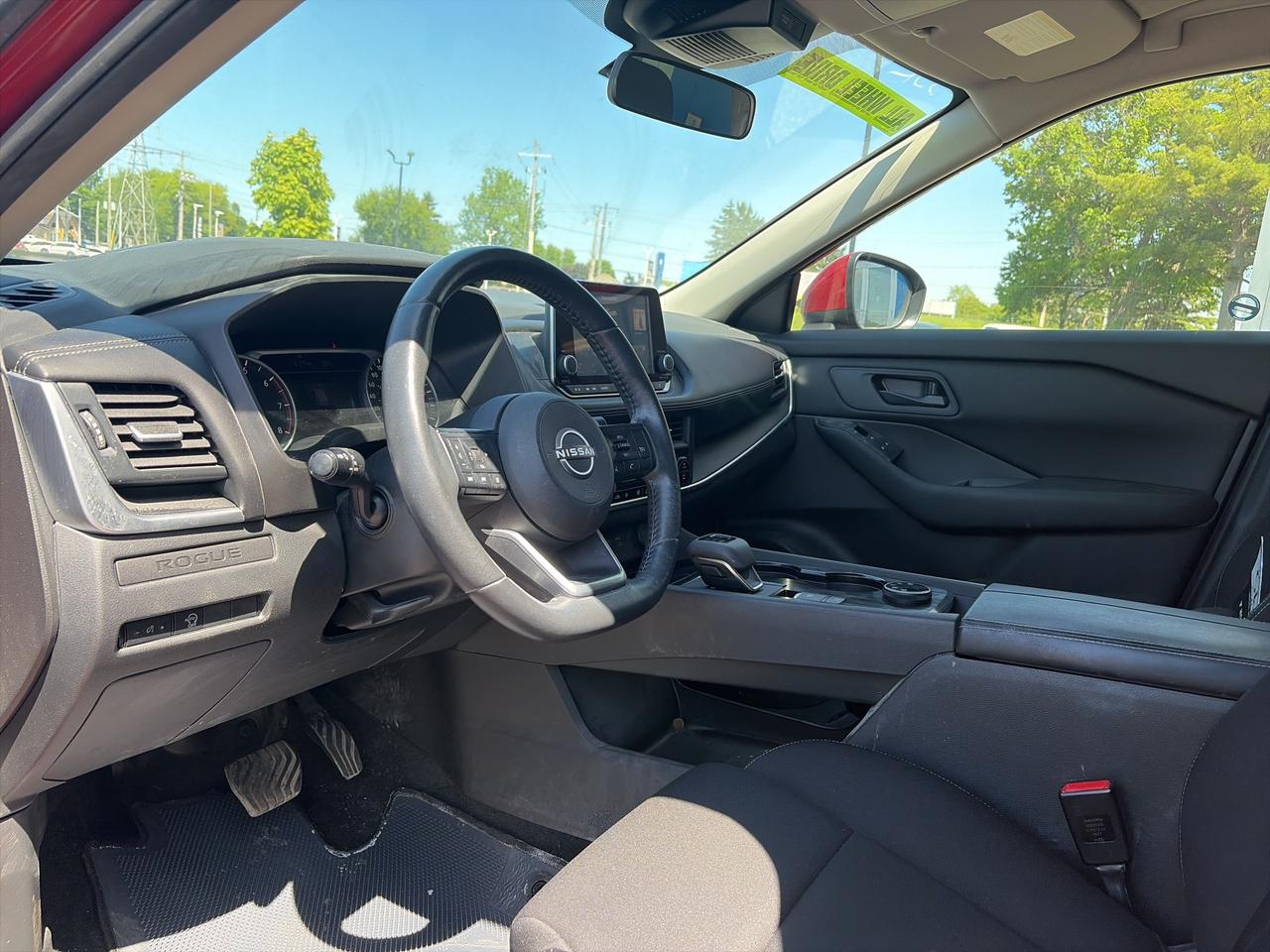 2024 Nissan Rogue S Photo
