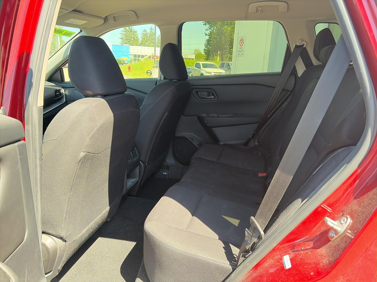 2024 Nissan Rogue S Photo