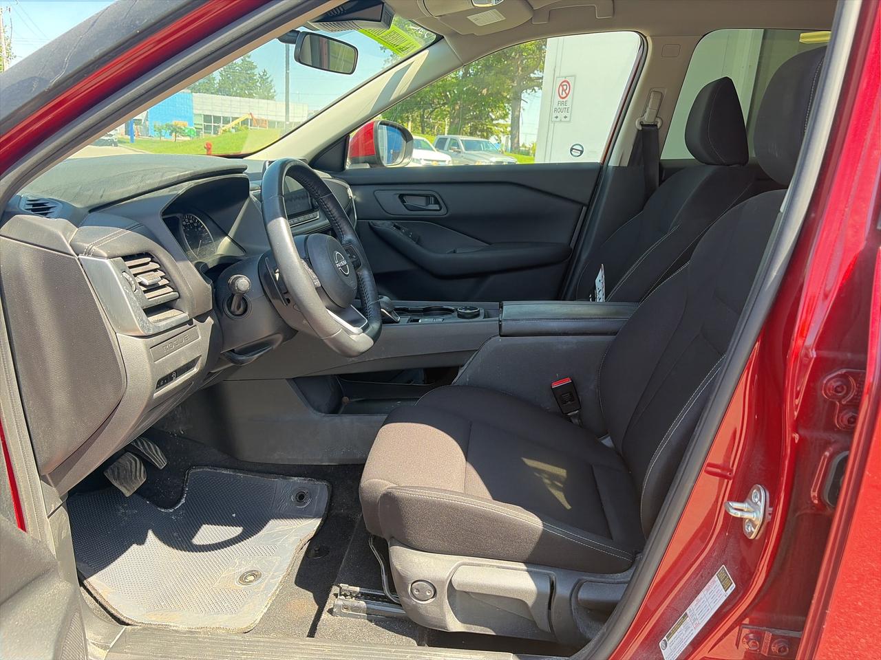 2024 Nissan Rogue S Photo