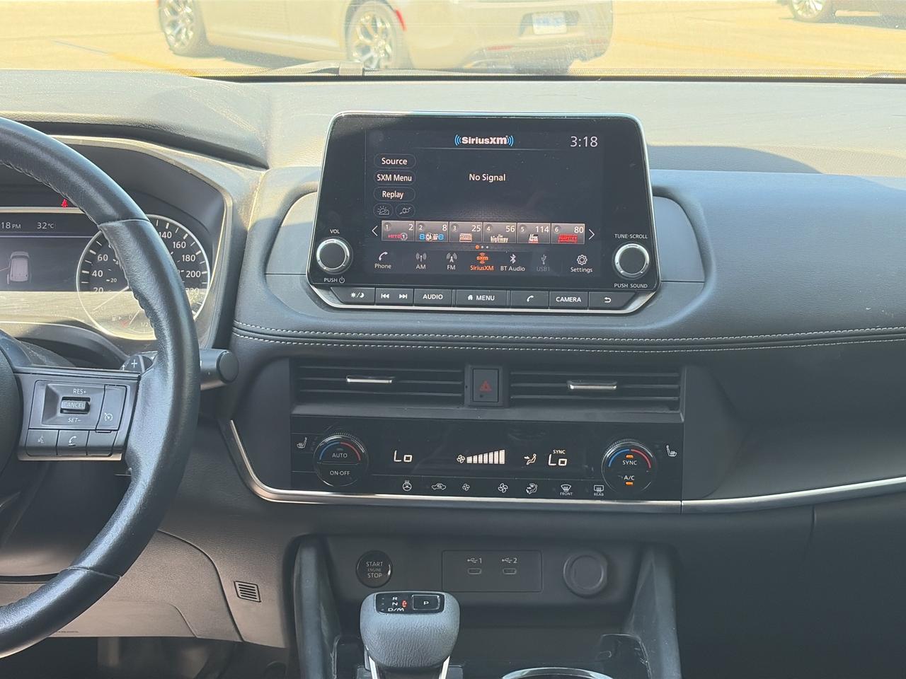 2024 Nissan Rogue S Photo