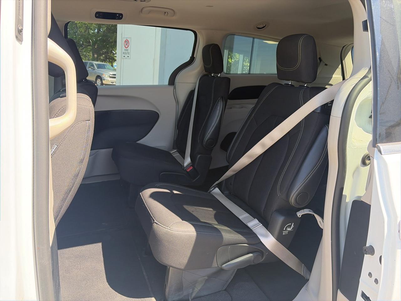 2024 Chrysler Grand Caravan SXT Photo