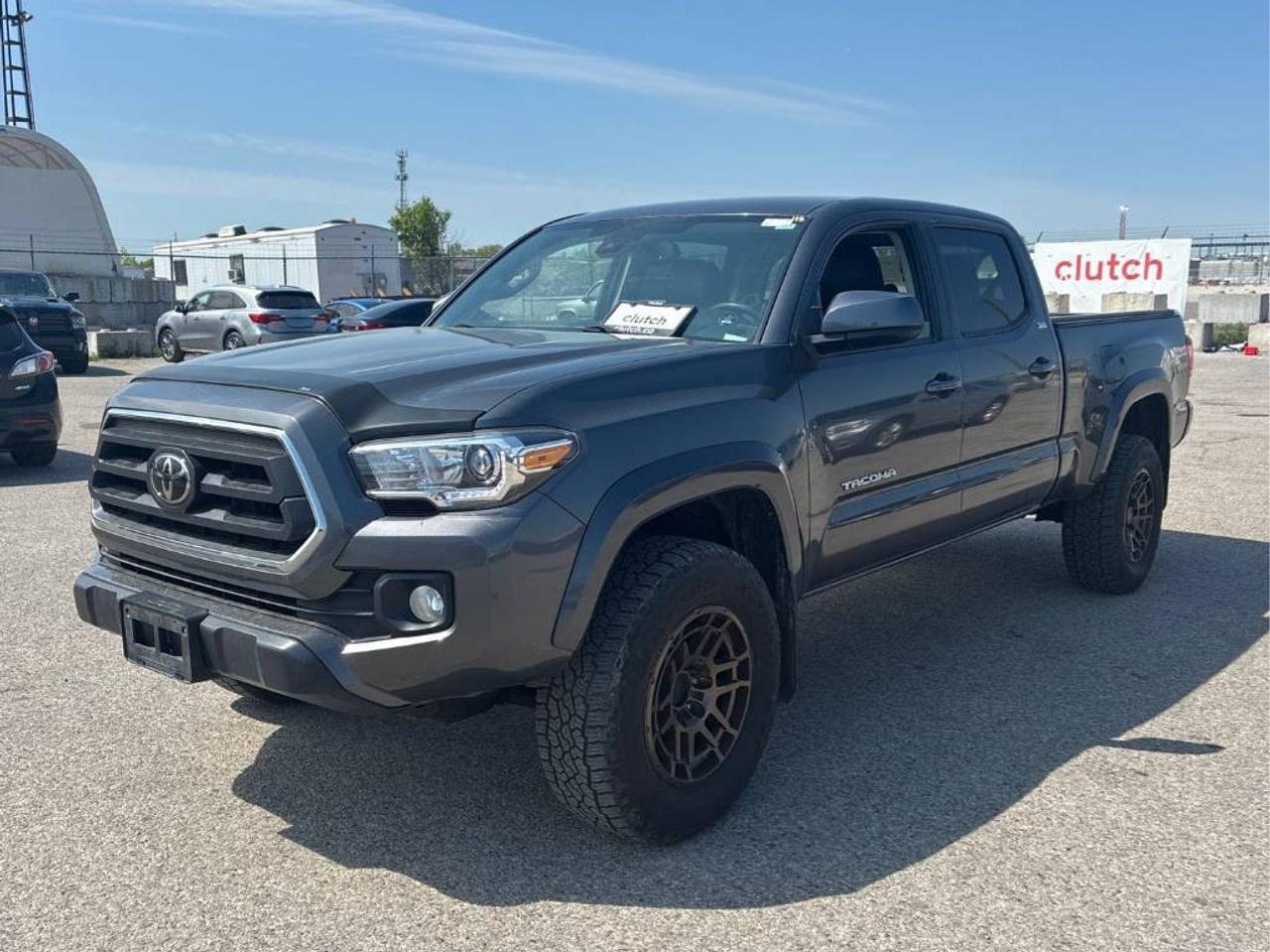 Used 2021 Toyota Tacoma Base 4x4 Double Cab 6 ft. box 140.6 in. WB for sale in Pembroke, ON