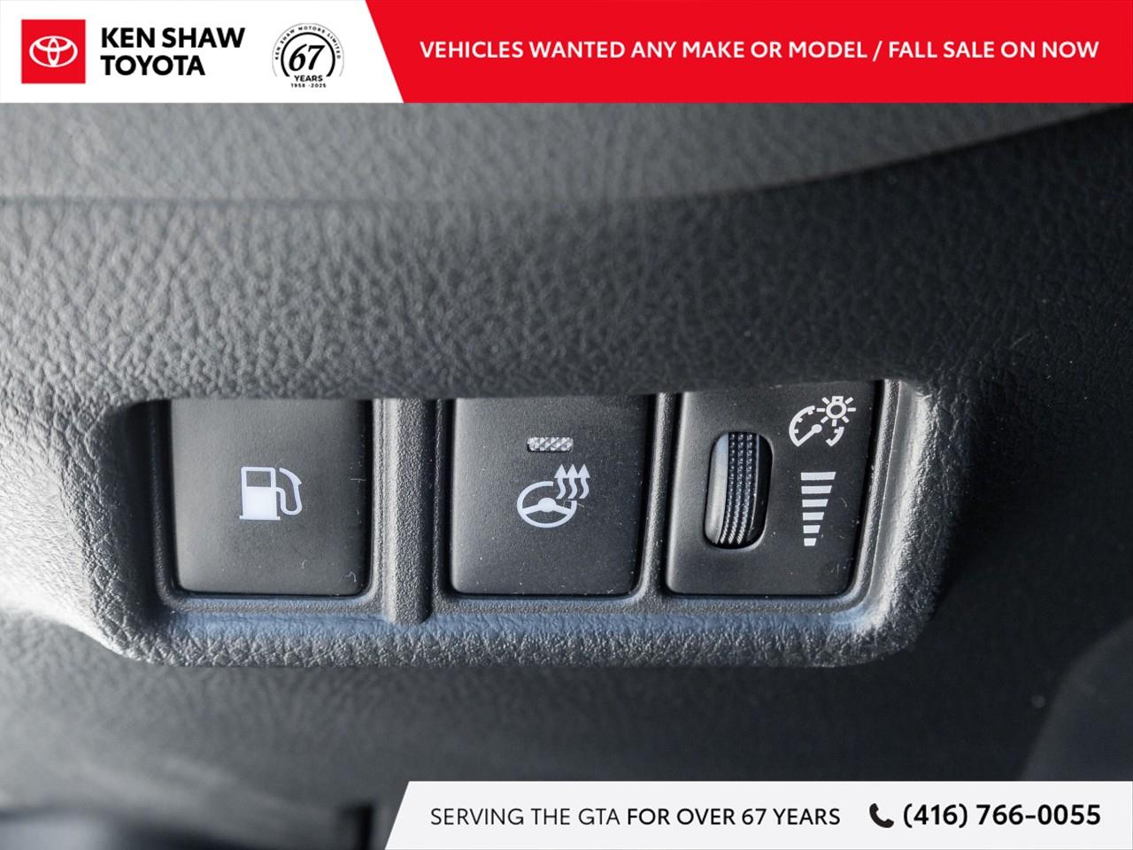 2021 Toyota C-HR Limited 4dr Front-Wheel Drive Sport Utility Photo