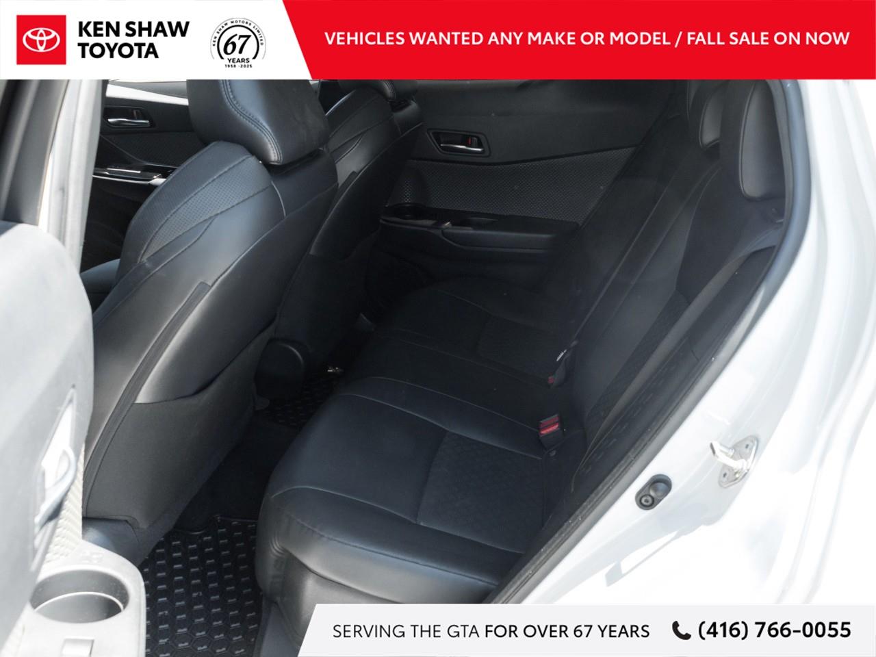 2021 Toyota C-HR Limited 4dr Front-Wheel Drive Sport Utility Photo