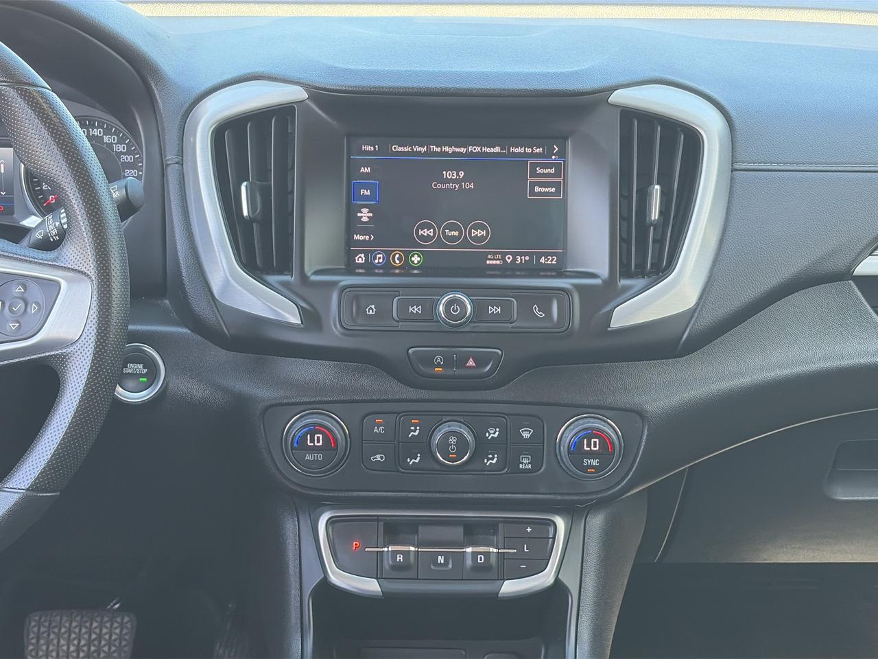 2024 GMC Terrain SLE Photo