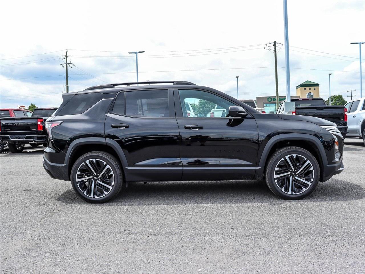 2026 Chevrolet Equinox AWD RS Photo4