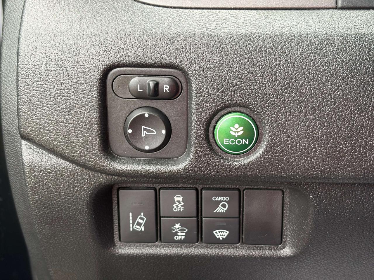 2018 Honda Ridgeline LX AWD   Heated Seats   Adaptive Cruise Photo