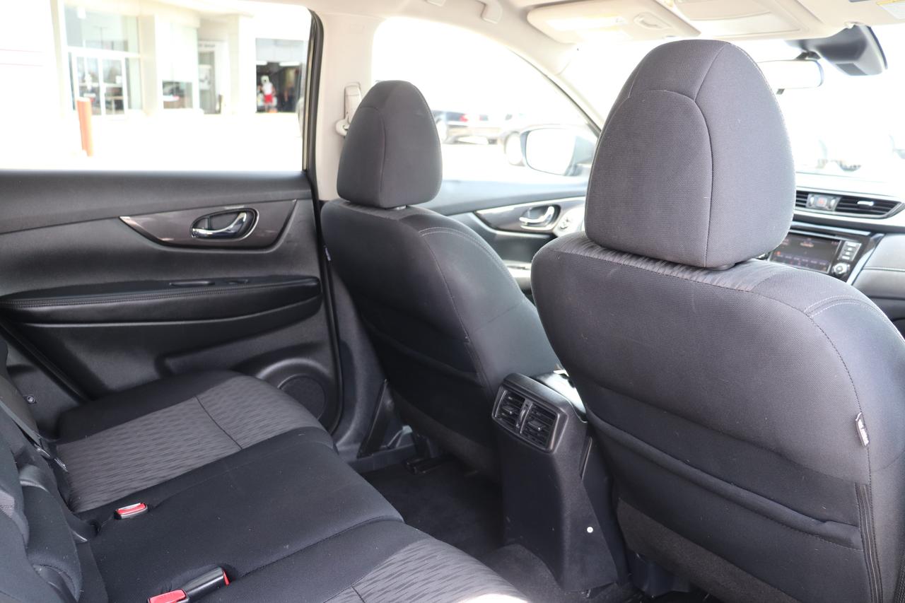 2019 Nissan Rogue ONE OWNER NO ACCIDENTS DEALER SERVICE REMOTE START Photo