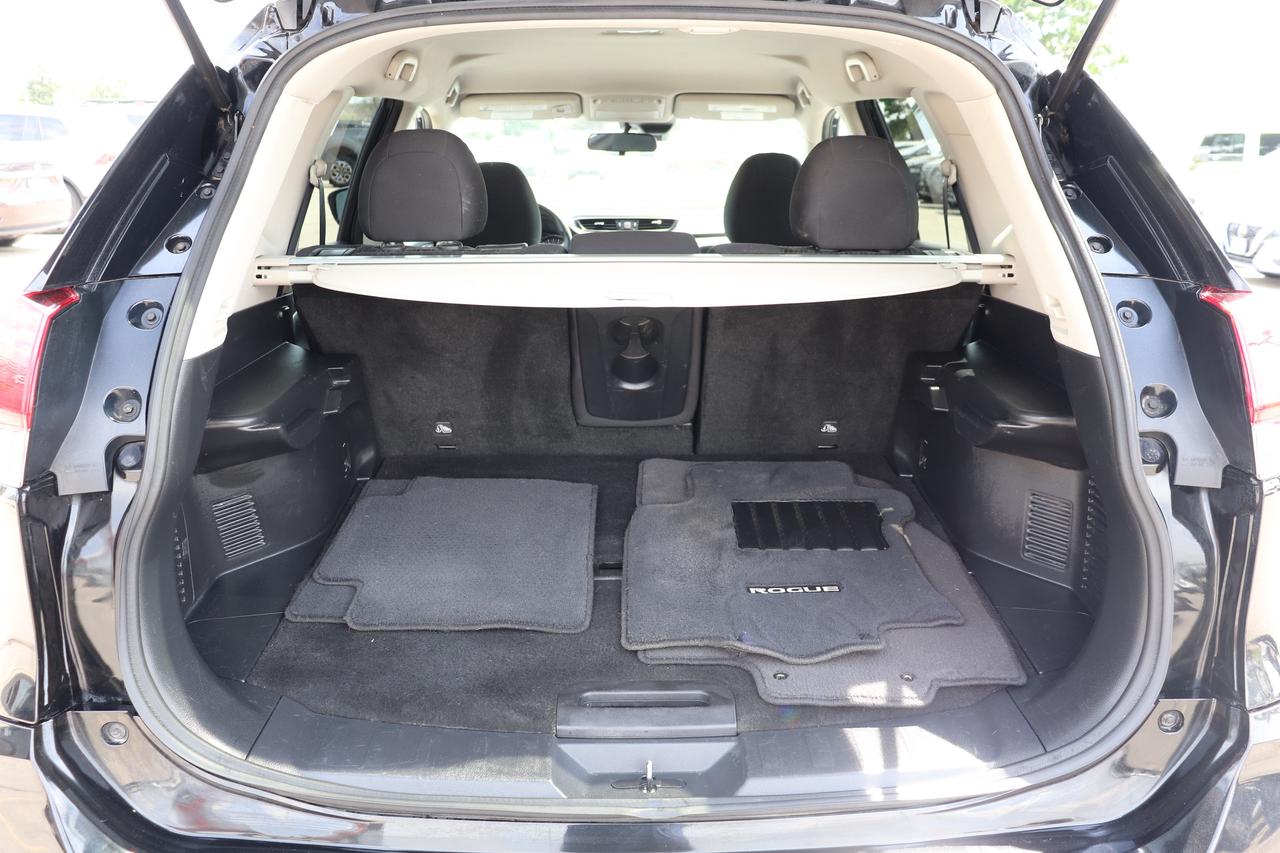 2019 Nissan Rogue ONE OWNER NO ACCIDENTS DEALER SERVICE REMOTE START Photo