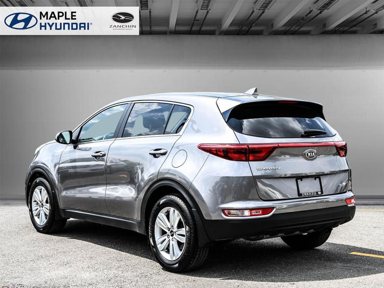 2018 Kia Sportage LX FWD   1owner, Lowest KMS Photo