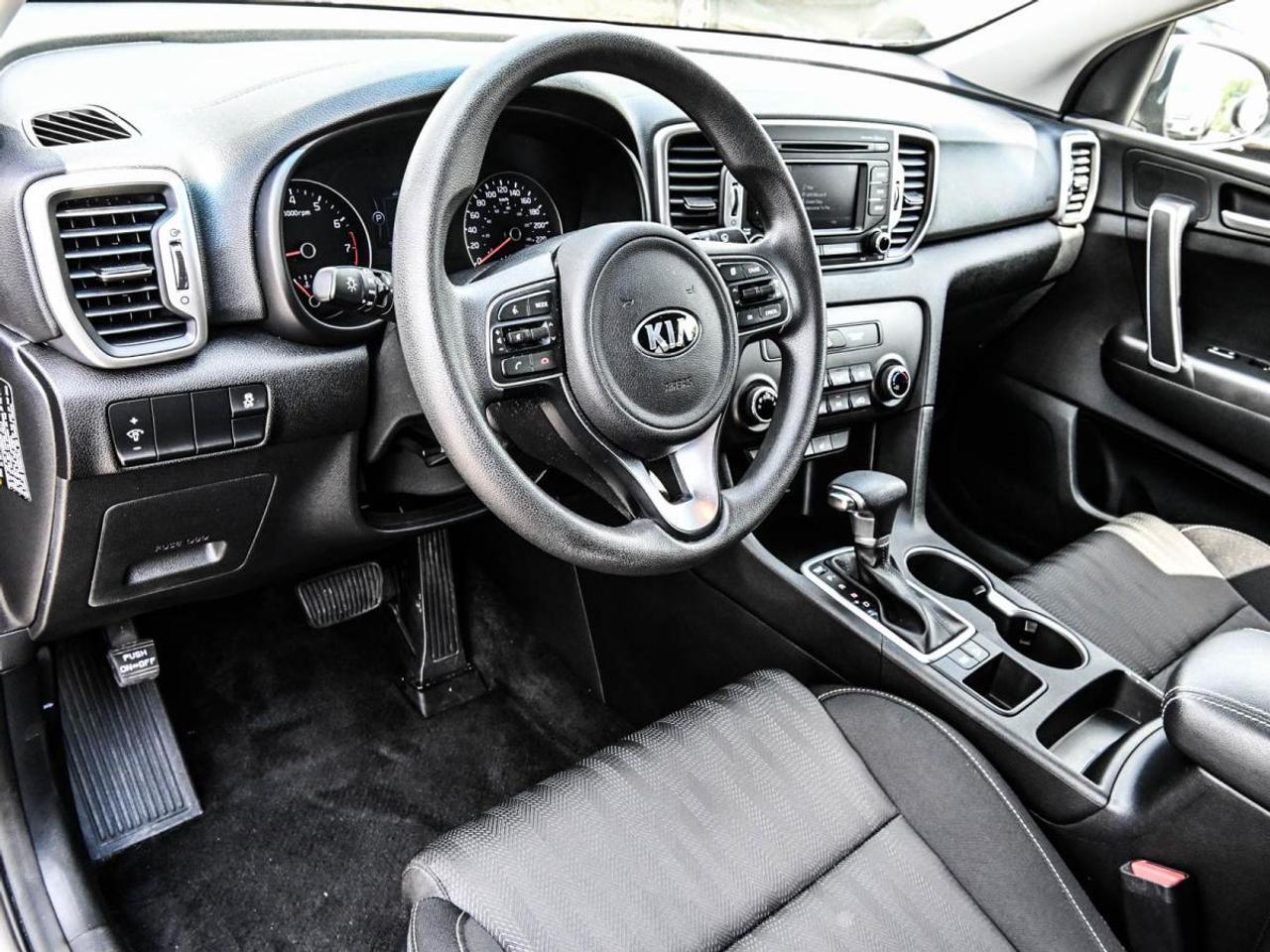 2018 Kia Sportage LX FWD   1owner, Lowest KMS Photo