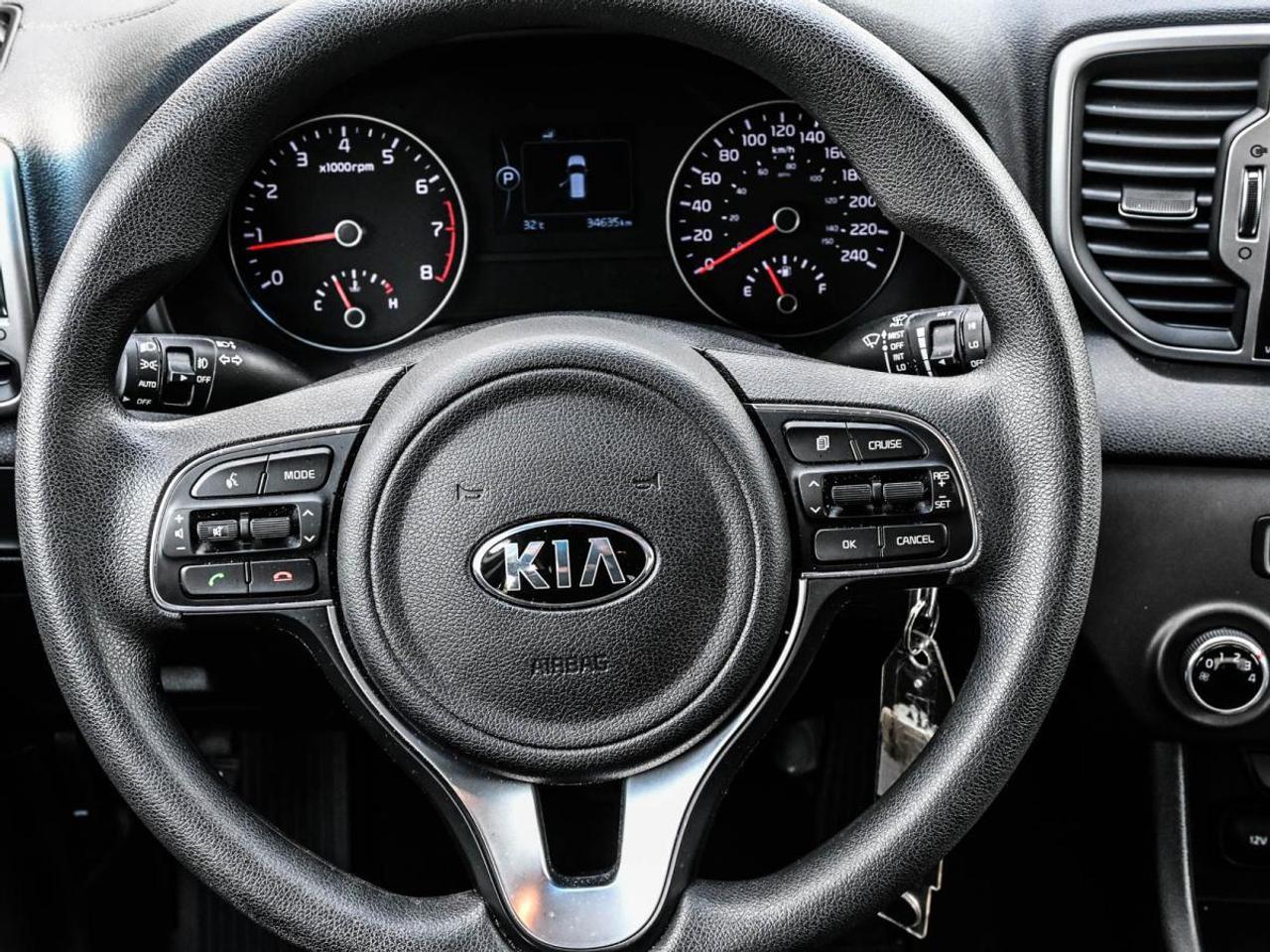 2018 Kia Sportage LX FWD   1owner, Lowest KMS Photo