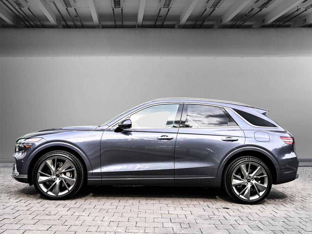 2026 Genesis GV70 2.5T Advanced Tech.Pkg AWD - Used Demonstrator Photo