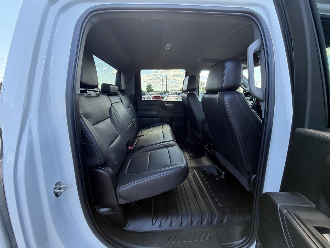 2023 GMC SIERRA 2500HD 4WD CREW LONG BOX DURAMAX Photo