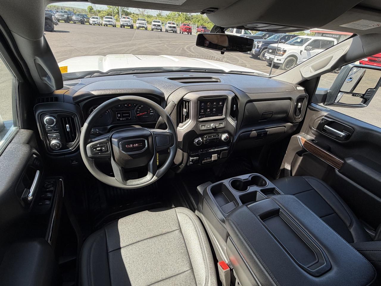 2023 GMC SIERRA 2500HD 4WD CREW LONG BOX DURAMAX Photo