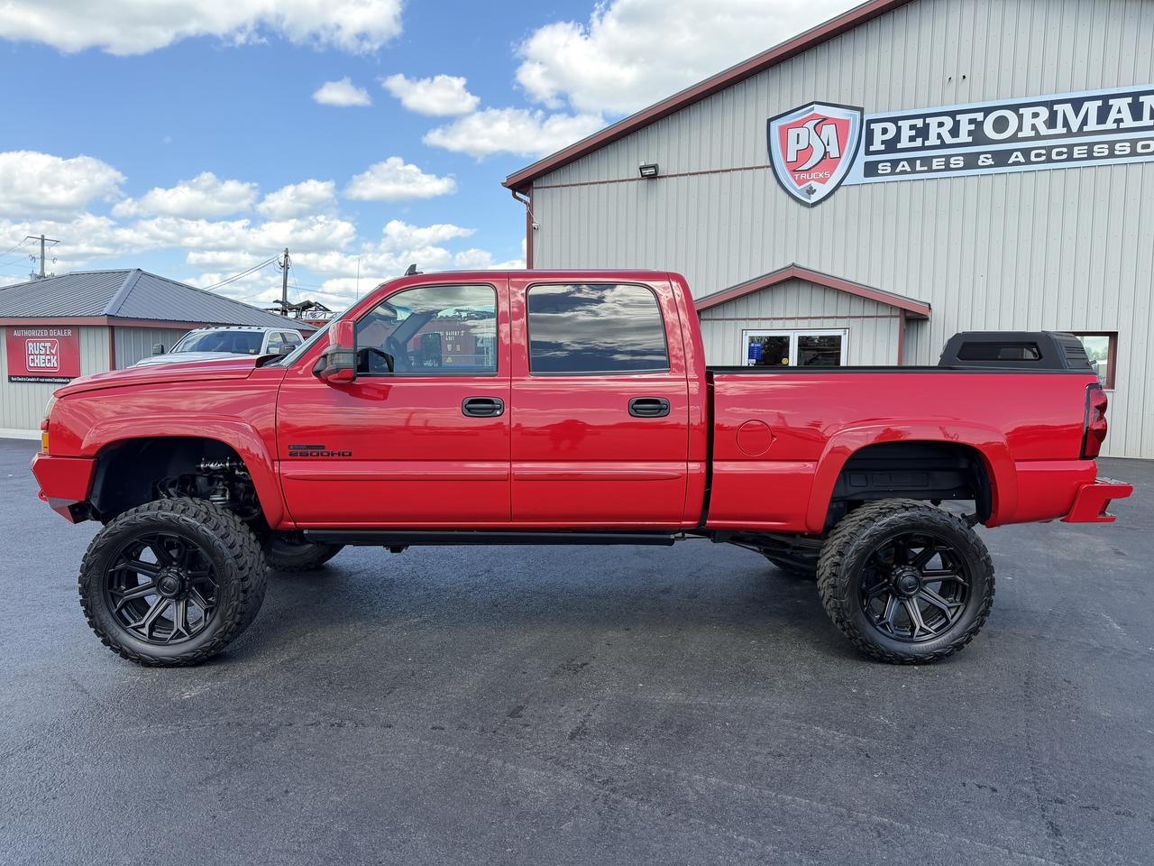 2003 Chevrolet 2500 LIFT/WHEEL/TIRE/BUMPER PKG!! Photo