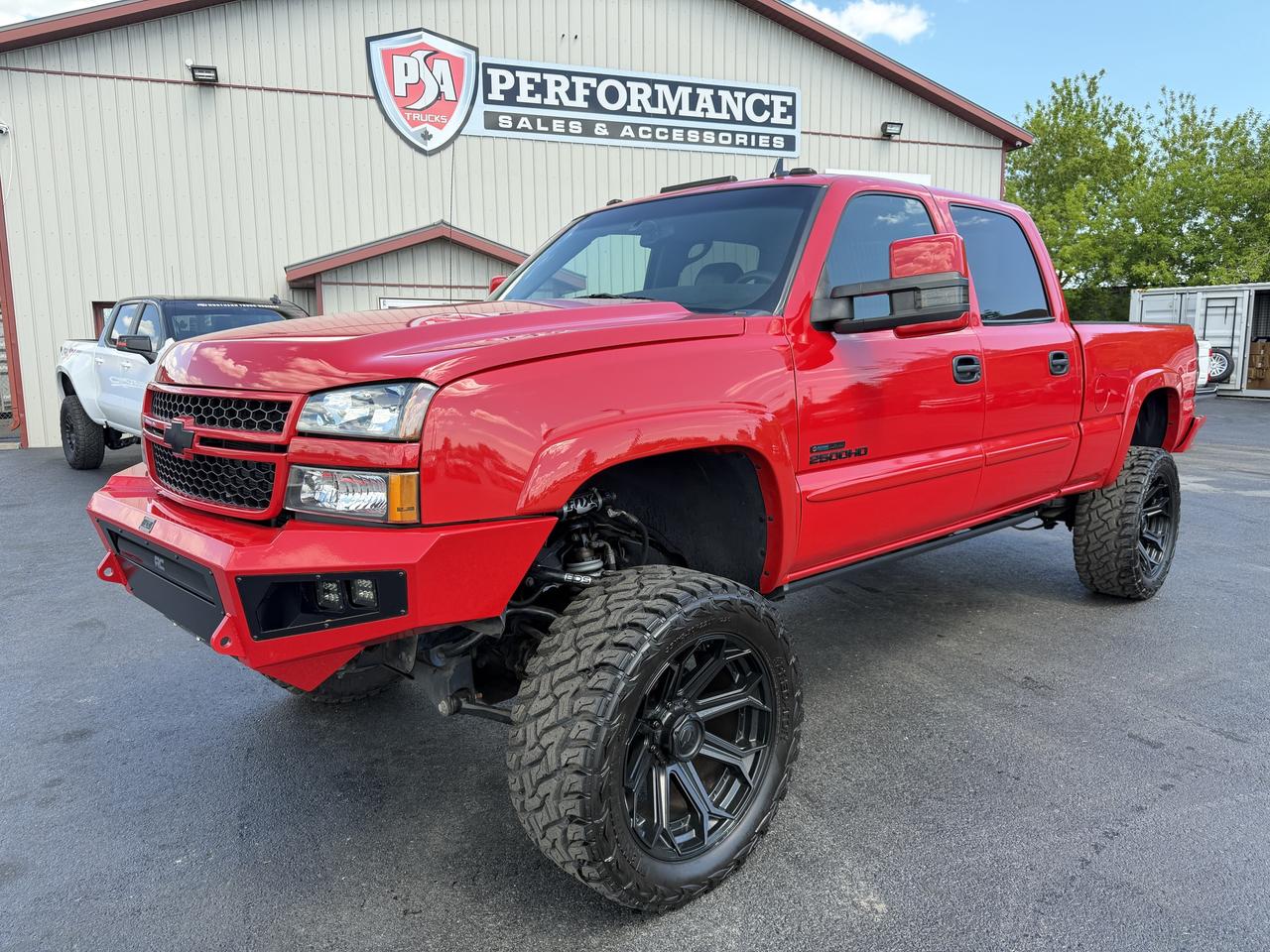 2003 Chevrolet 2500 LIFT/WHEEL/TIRE/BUMPER PKG!! Photo