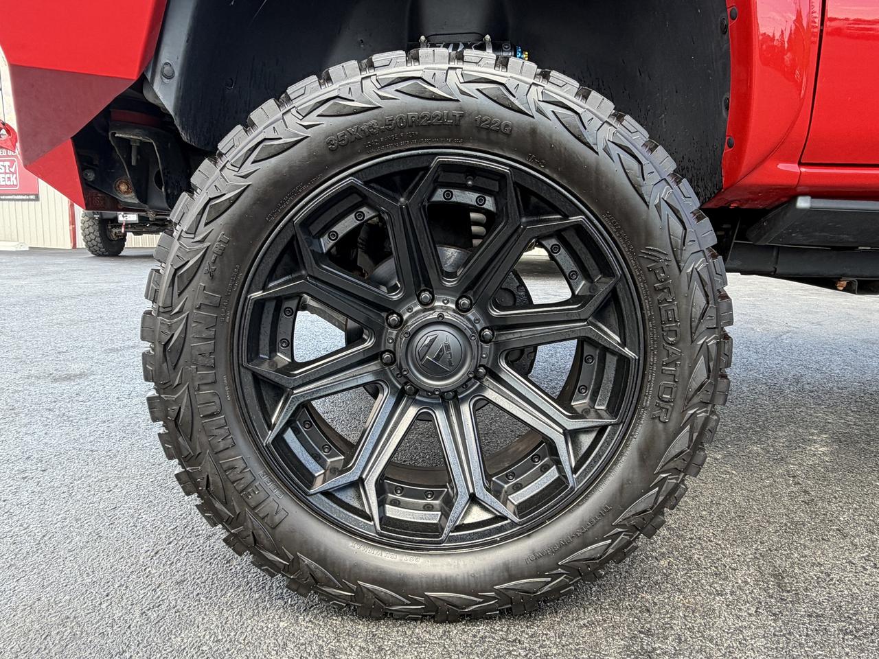2003 Chevrolet 2500 LIFT/WHEEL/TIRE/BUMPER PKG!! Photo