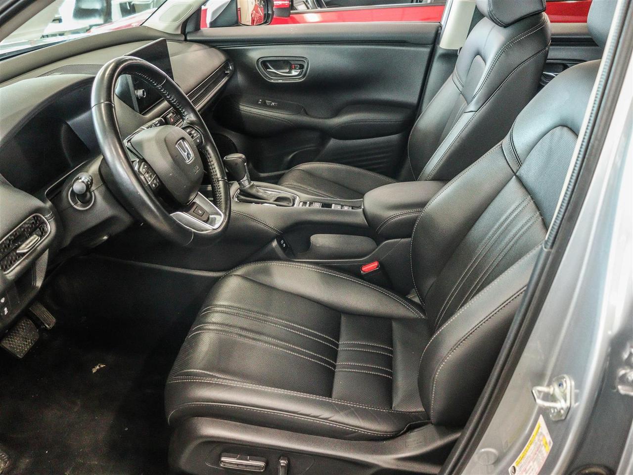 2026 Honda HR-V EX-L AWD SUNROOF LEATHER Photo