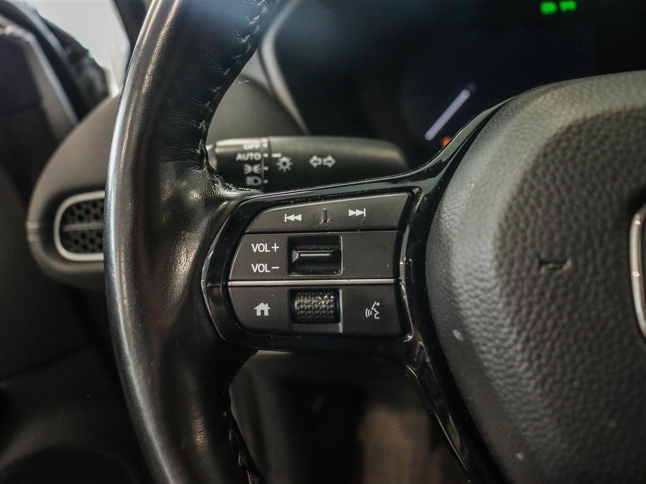 2026 Honda HR-V EX-L AWD SUNROOF LEATHER Photo