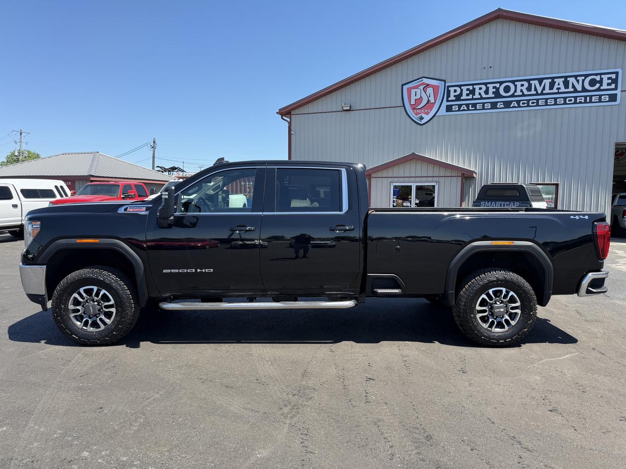 2021 GMC SIERRA 2500HD 4WD Crew Cab 172  SLE Photo