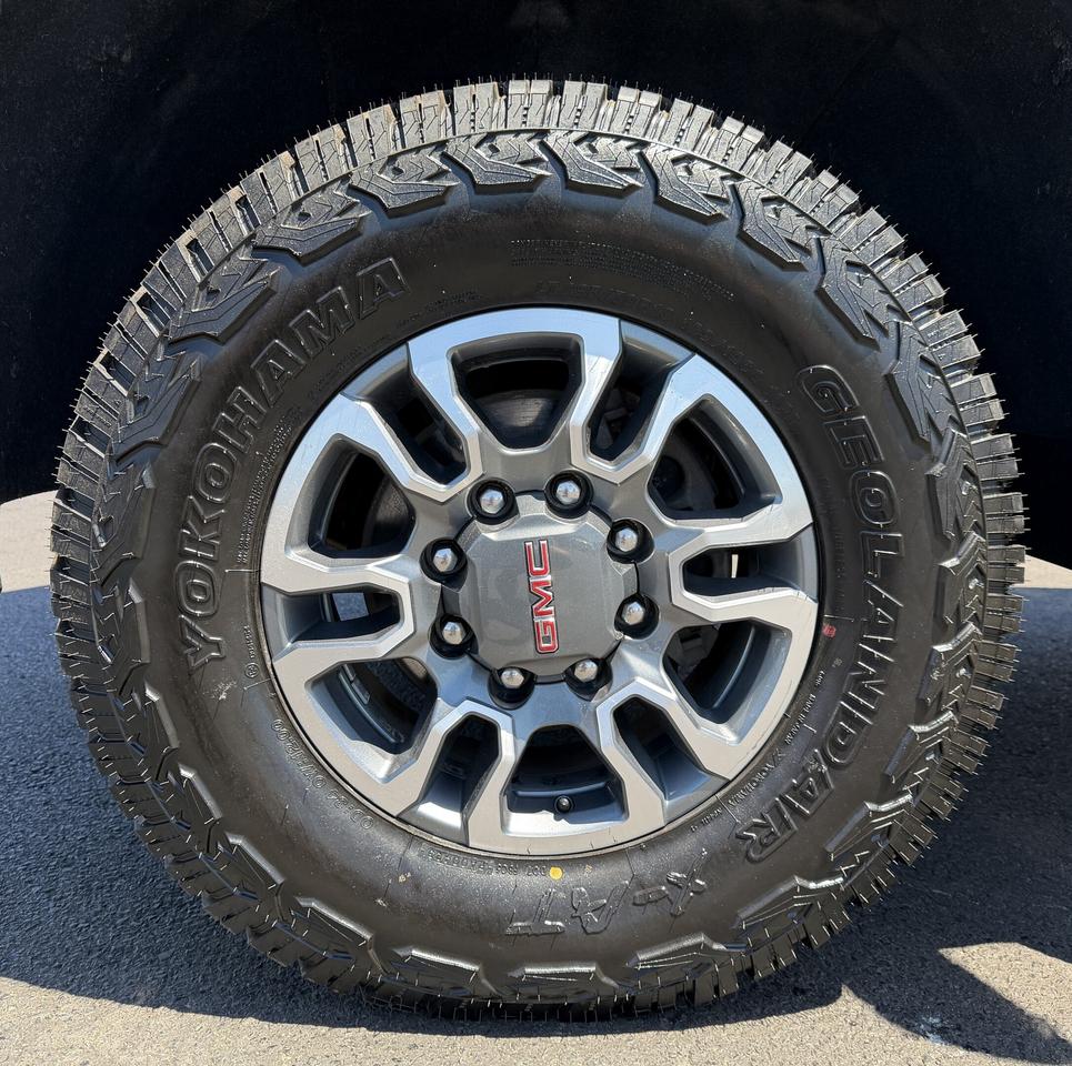2021 GMC SIERRA 2500HD 4WD Crew Cab 172  SLE Photo