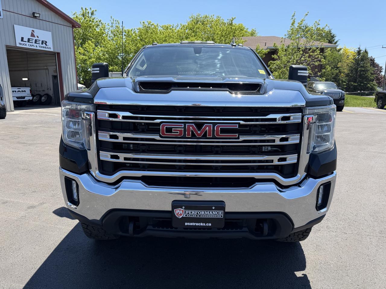 2021 GMC SIERRA 2500HD 4WD Crew Cab 172  SLE Photo