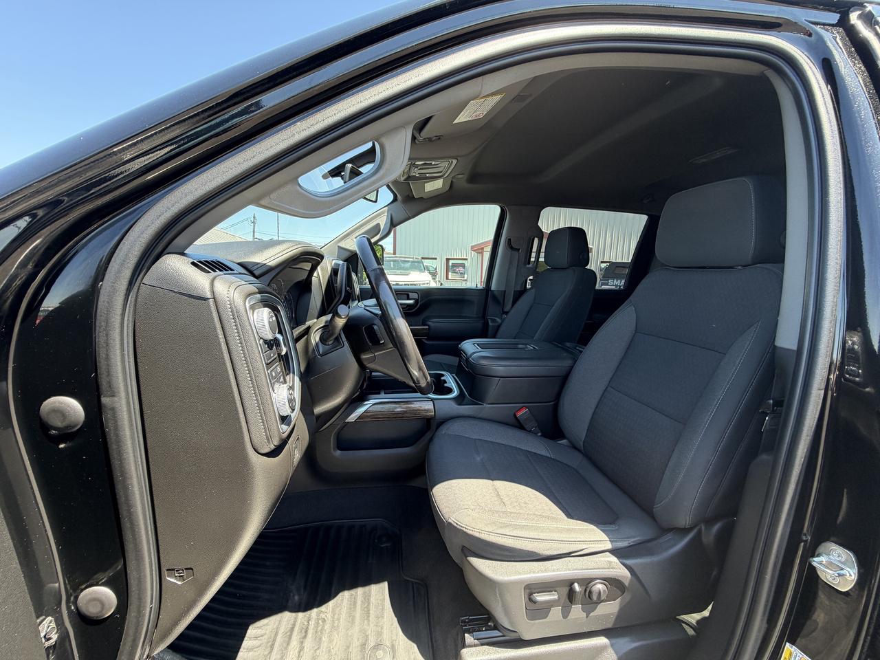 2021 GMC SIERRA 2500HD 4WD Crew Cab 172  SLE Photo