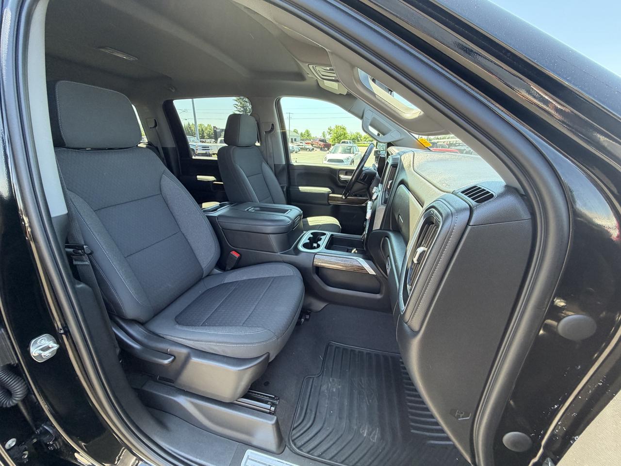 2021 GMC SIERRA 2500HD 4WD Crew Cab 172  SLE Photo