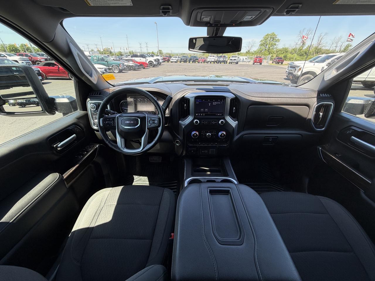 2021 GMC SIERRA 2500HD 4WD Crew Cab 172  SLE Photo