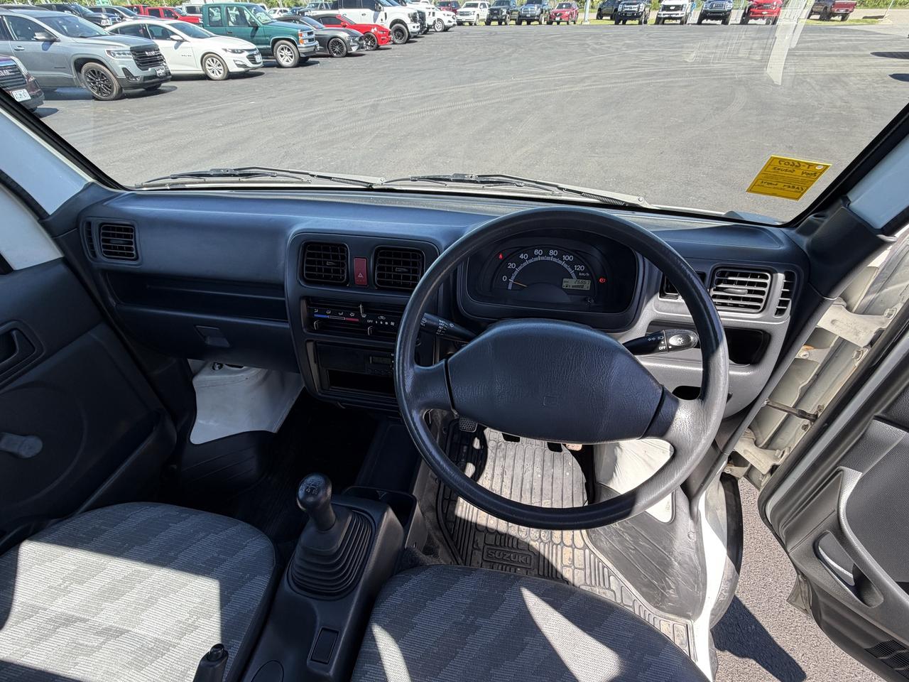 2004 Suzuki Carry  Photo