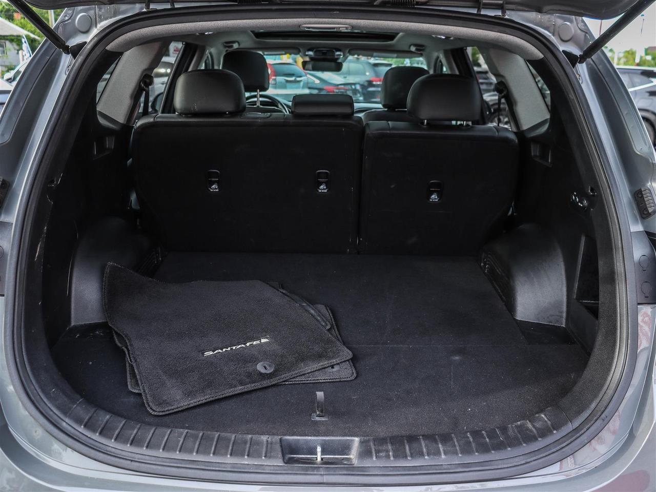 2023 Hyundai Santa Fe Preferred SUNROOF LEATHER NAVI Photo