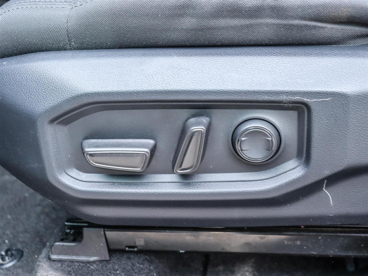 2023 Toyota Tundra SR5 TRD OFF ROAD BACKUP CAM Photo