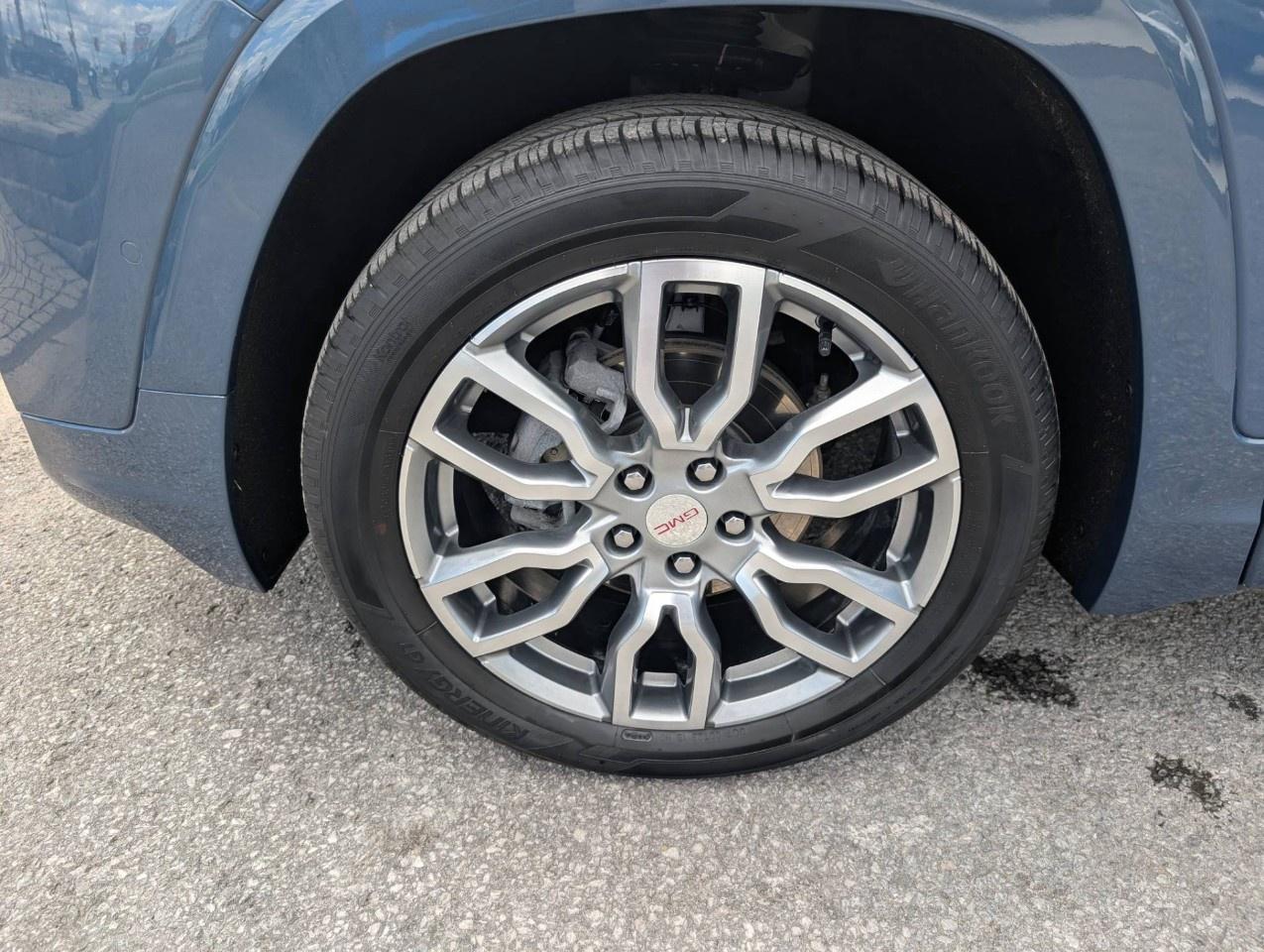 2024 GMC Terrain AWD Denali Photo