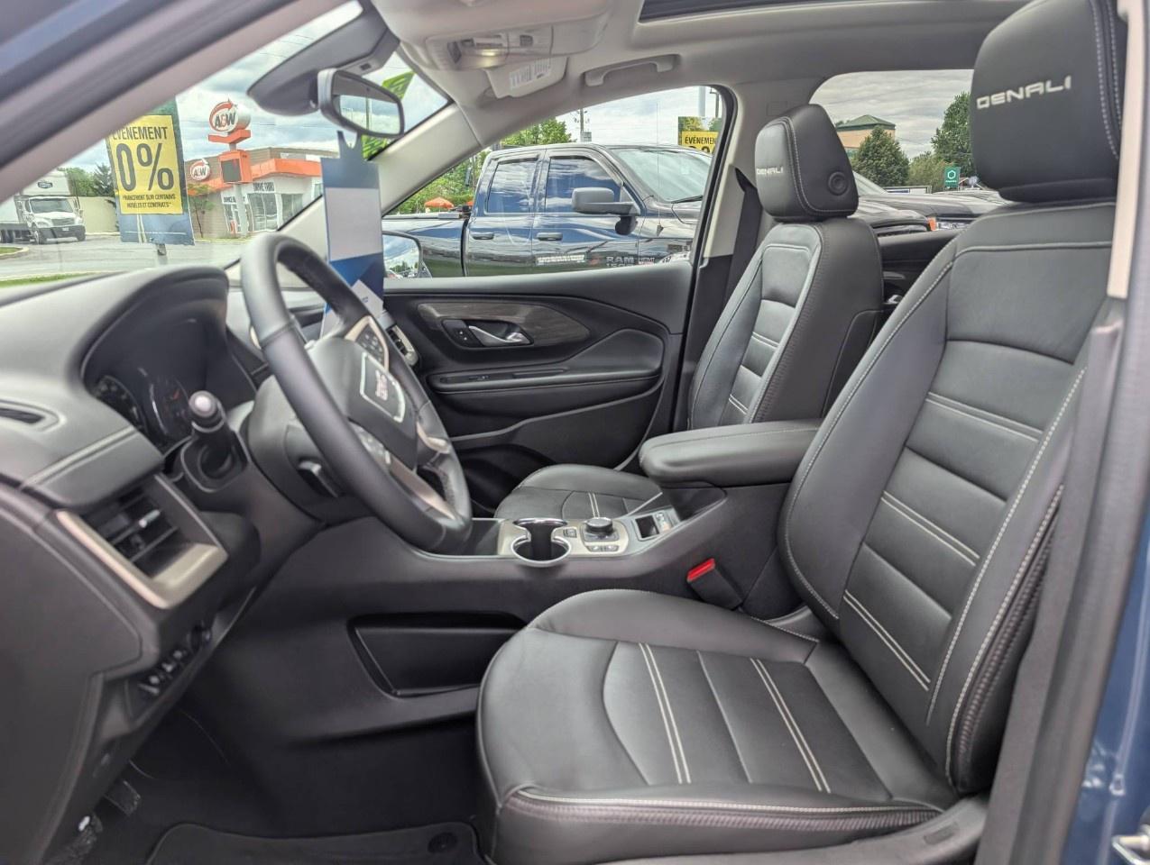 2024 GMC Terrain AWD Denali Photo
