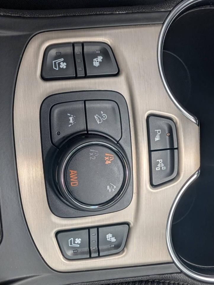 2024 GMC Terrain AWD Denali Photo