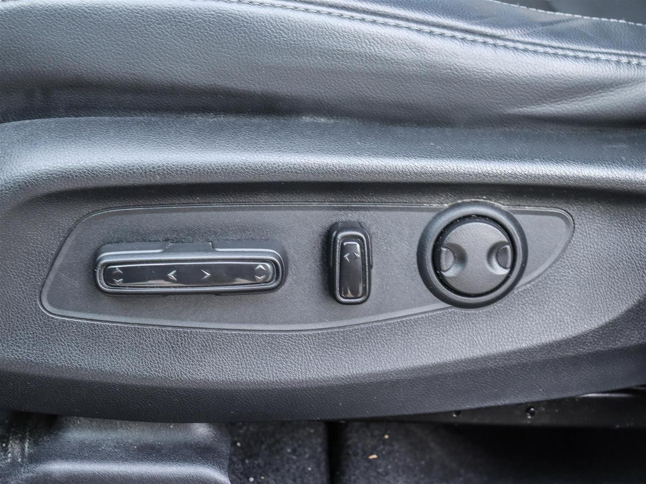 2023 Honda CR-V EX-L AWD SUNROOF LEATHER Photo