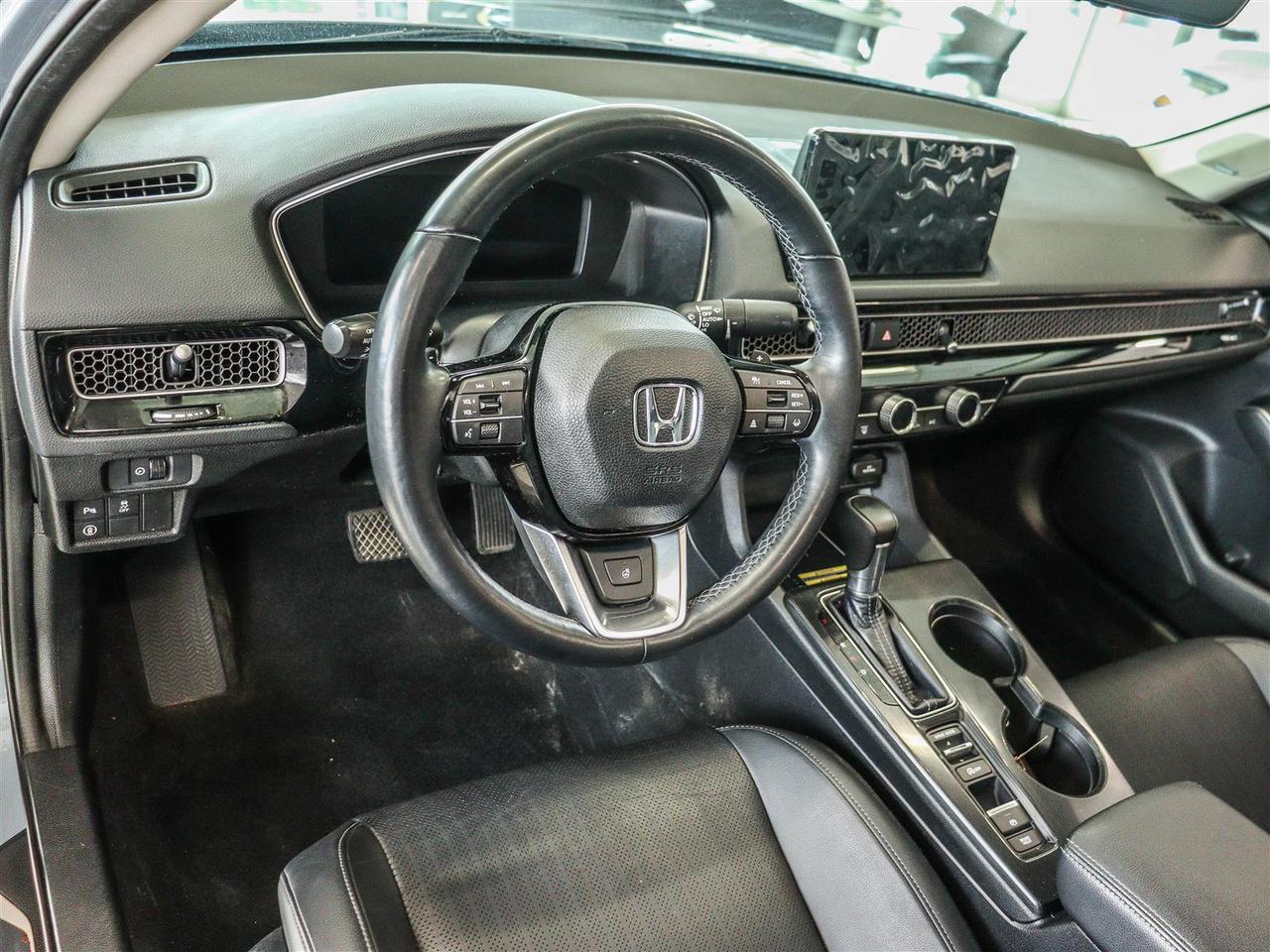 2022 Honda Civic TOURING LEATHER NAVI SUNROOF Photo