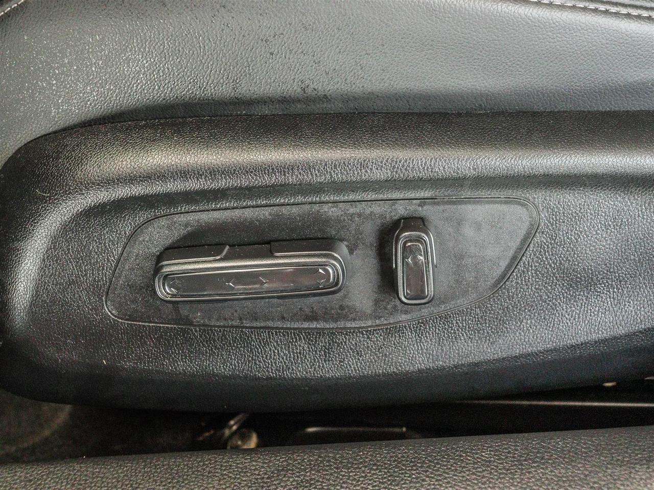 2022 Honda Civic TOURING LEATHER NAVI SUNROOF Photo