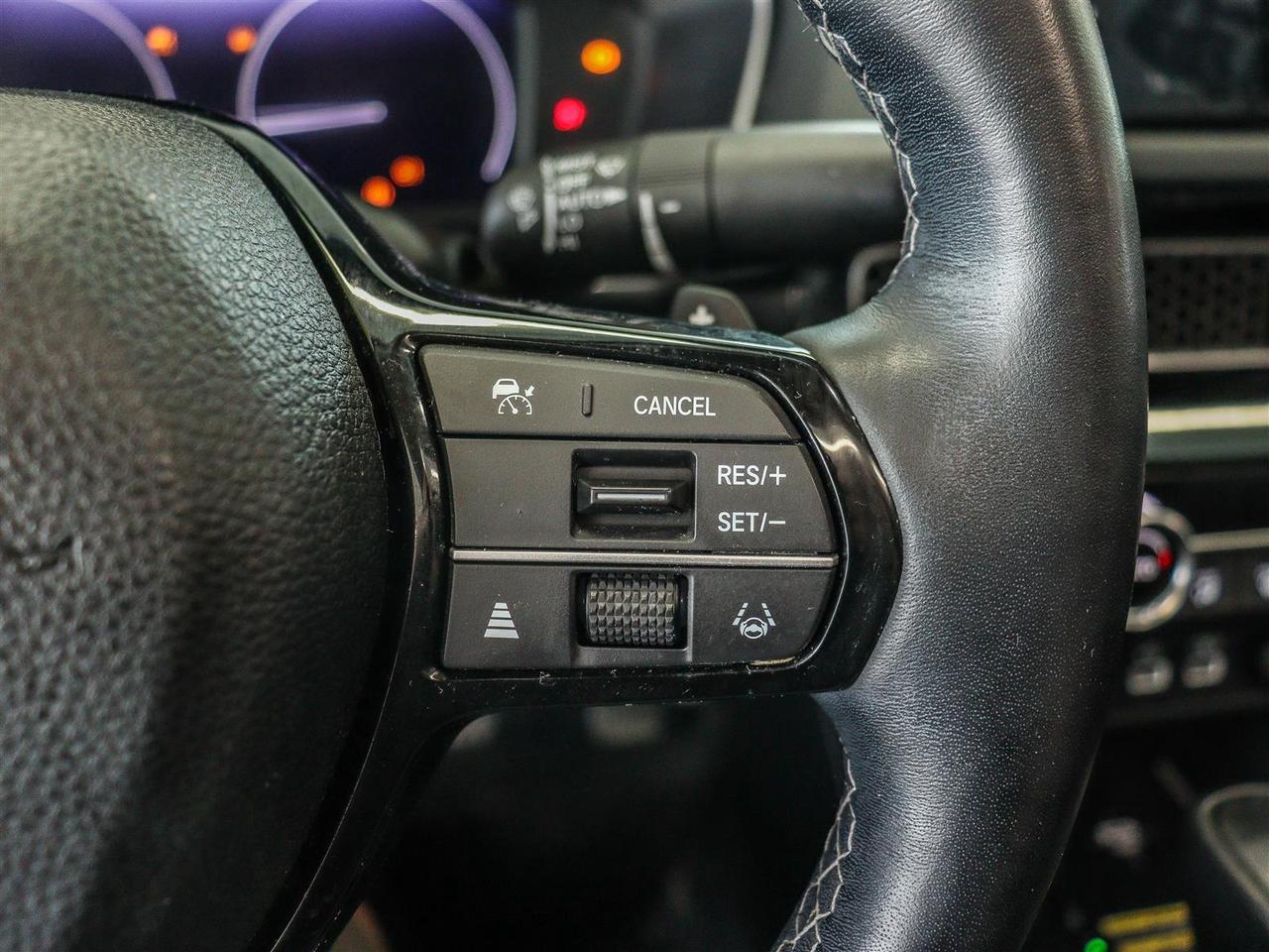2022 Honda Civic TOURING LEATHER NAVI SUNROOF Photo