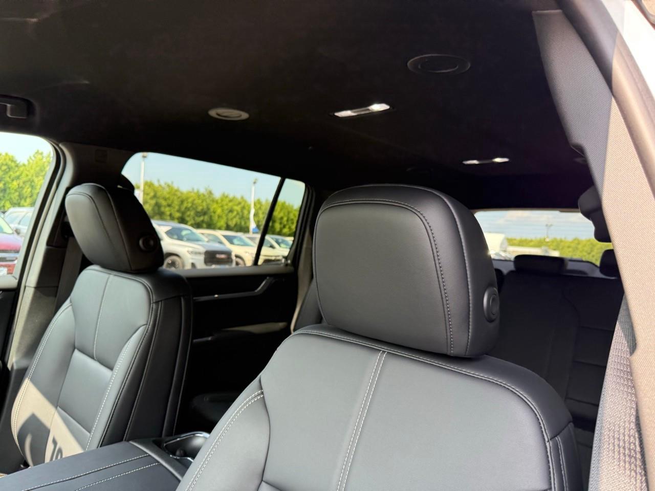 2026 GMC Acadia Elevation 4dr All-Wheel Drive Photo